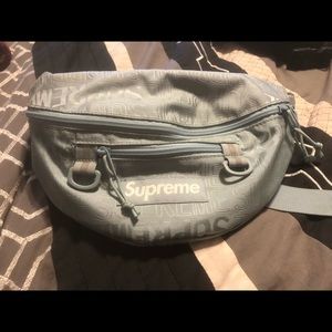 Supreme waist bag SS19 Ice colorway